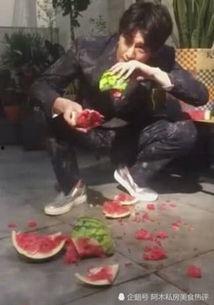 慈利吃瓜事件视频最新,视频揭露惊人真相，网友热议不断